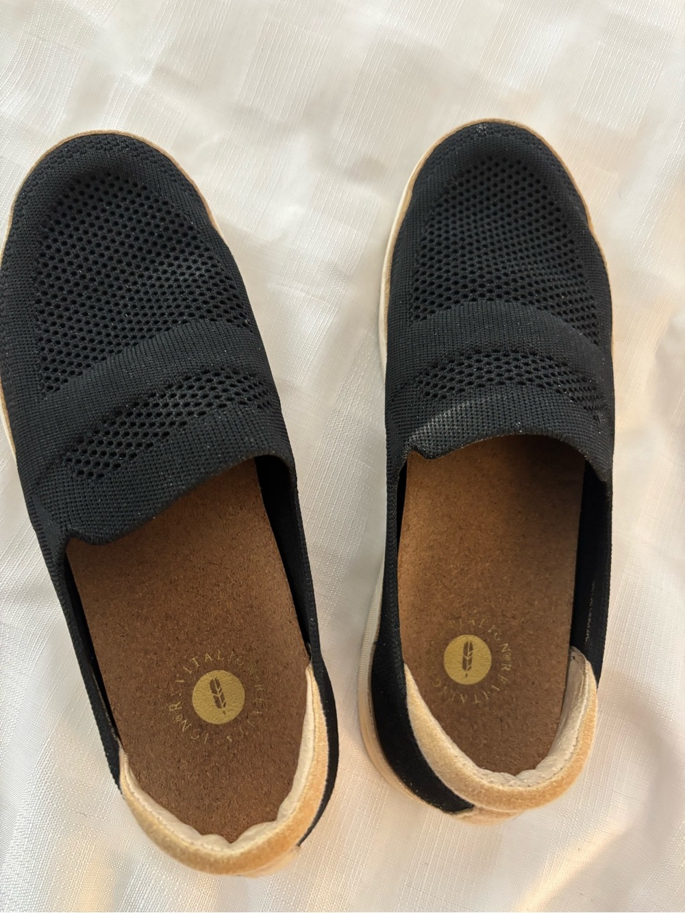 REVITALIGN Black Knit Slip-On Loafers